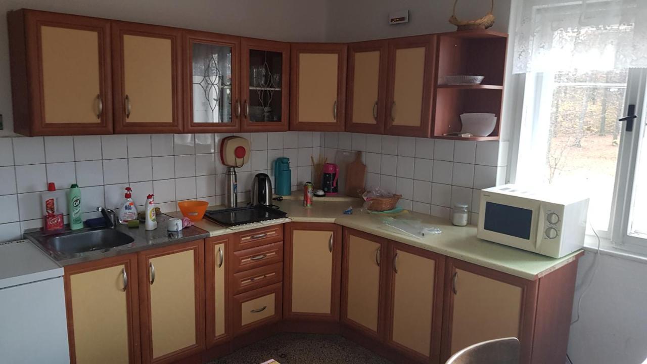Kemp A Stanovani Na Fare Javornik  Luaran gambar