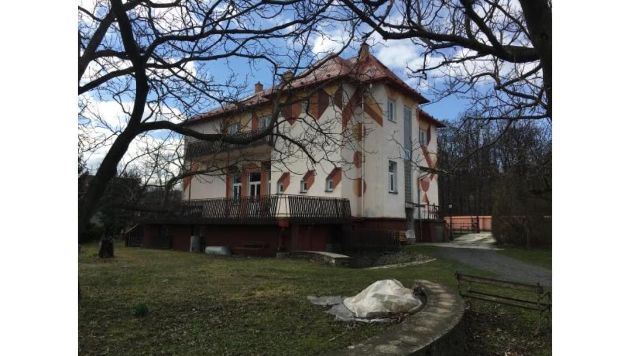 Kemp A Stanovani Na Fare Javornik  Luaran gambar